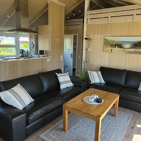 Holiday home Suennhuus In Schoenhagen *